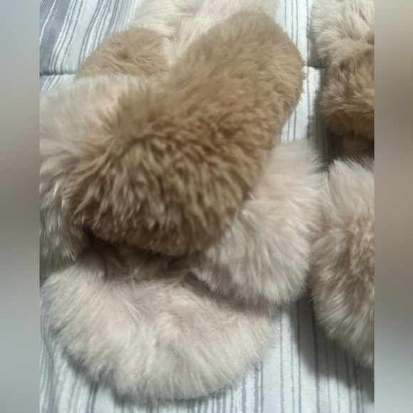 Anthropologie & Minnetonka Set of 2 warm slippers Size 9 - Picture 6 of 7